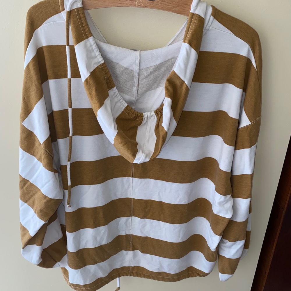 Striped singed bottom top